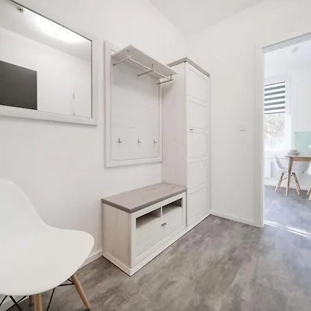 Marble Apartment *